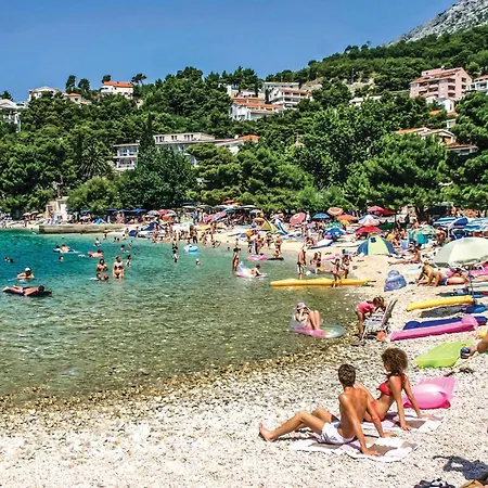 Amazing Apartment In Baska Voda באסקה וודה
